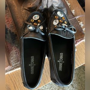 Rare One if a kind Black Leather Jeweled Minnetonka Moccasins Size 6